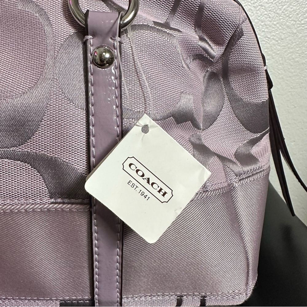 Coach Lilac Signature Print Bag NWT - Picture 4 of 7
